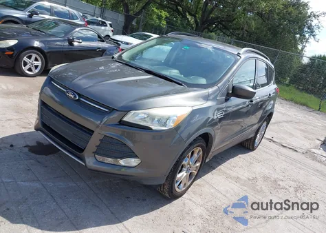 2016 Ford Escape Se z USA, uszkodzony, nr VIN 1FMCU9G90GUB05307
